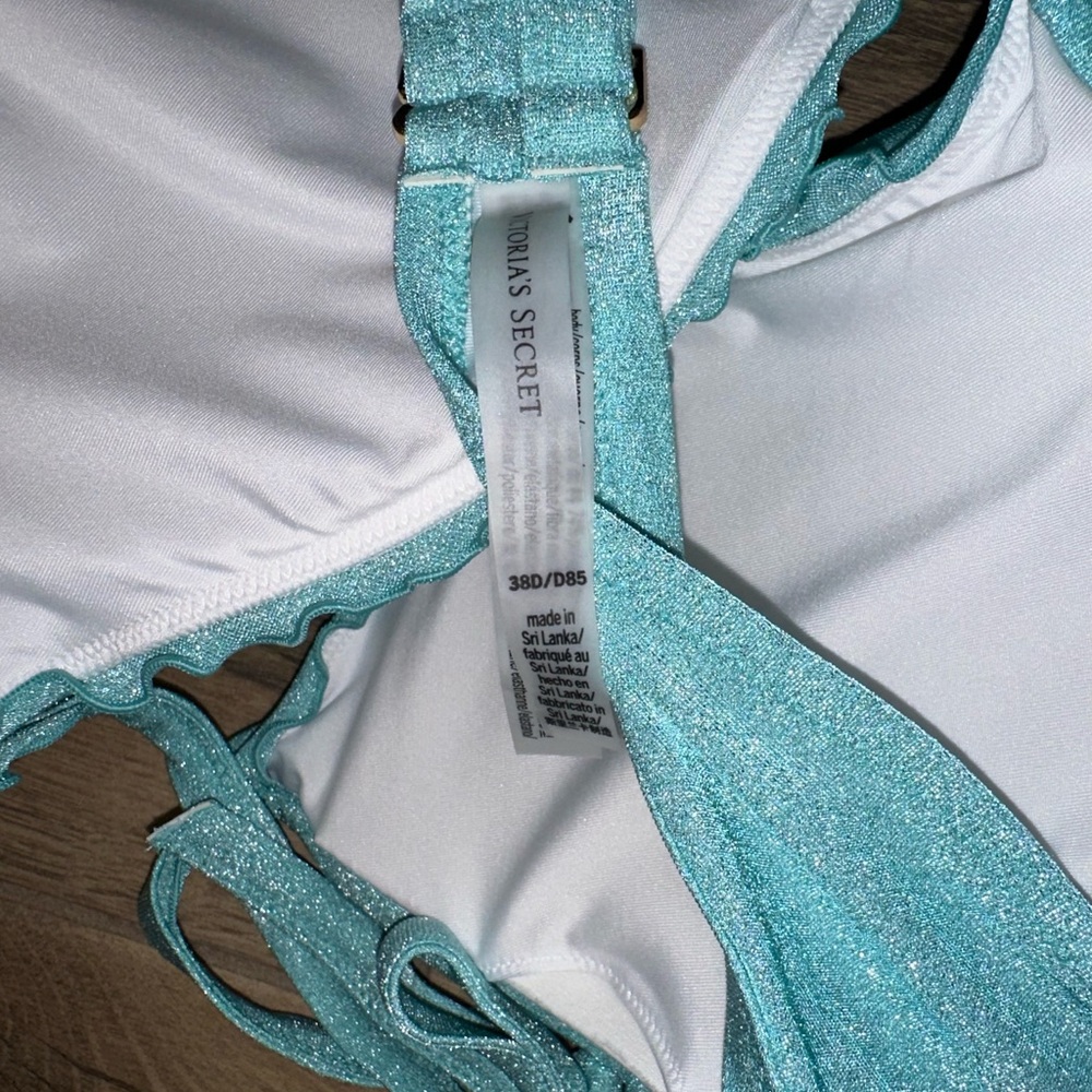 VS Bikini - Picture 9 of 11